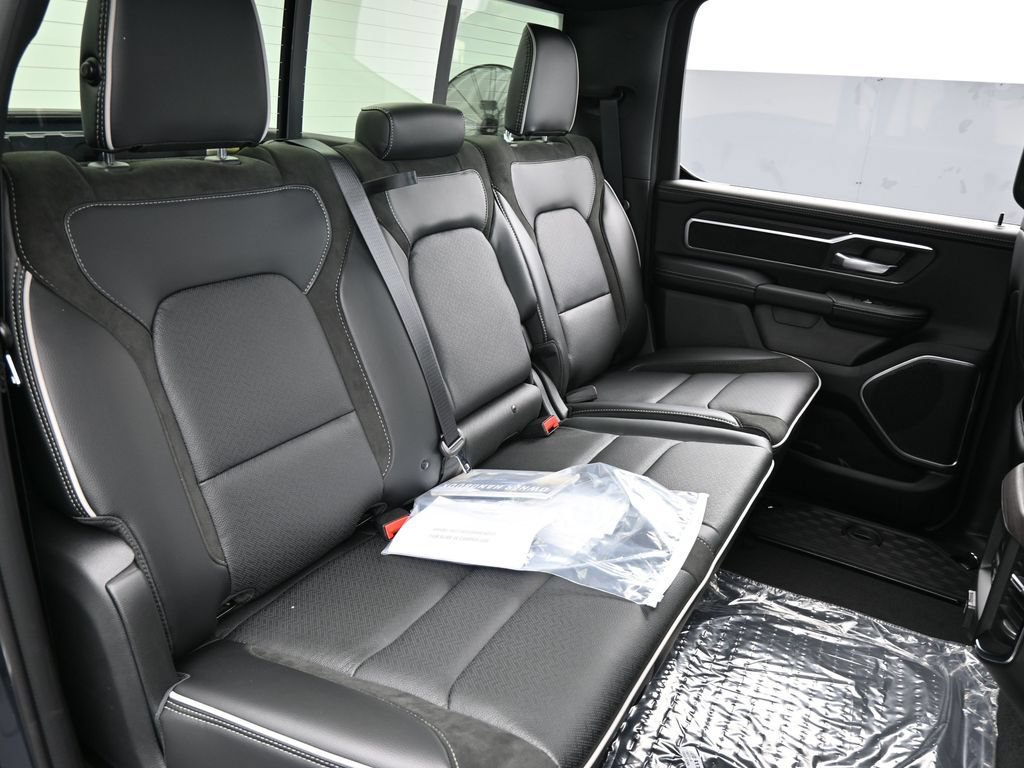 Used 2026 RAM 1500 Laramie w/ Night Edition AWD/4WD image 37