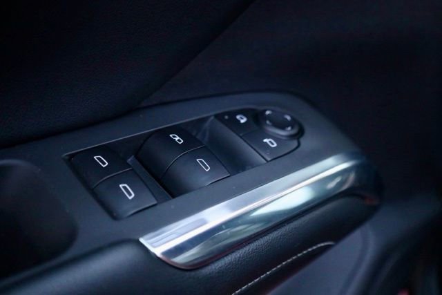 Used 2025 Chevrolet Traverse LT image 25