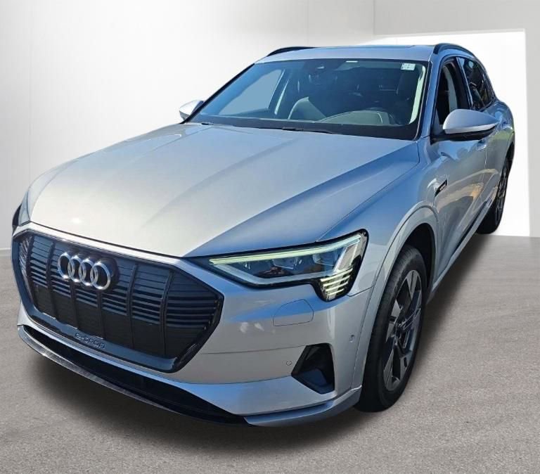 Used 2021 Audi e-tron Premium w/ Convenience Plus Package