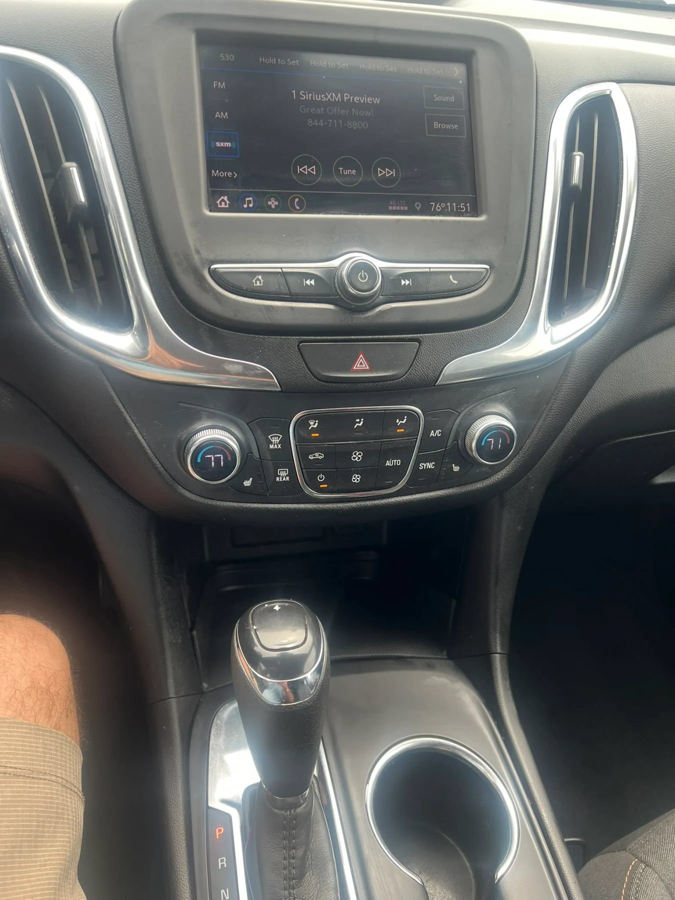 Used 2021 Chevrolet Equinox LT FWD image 16