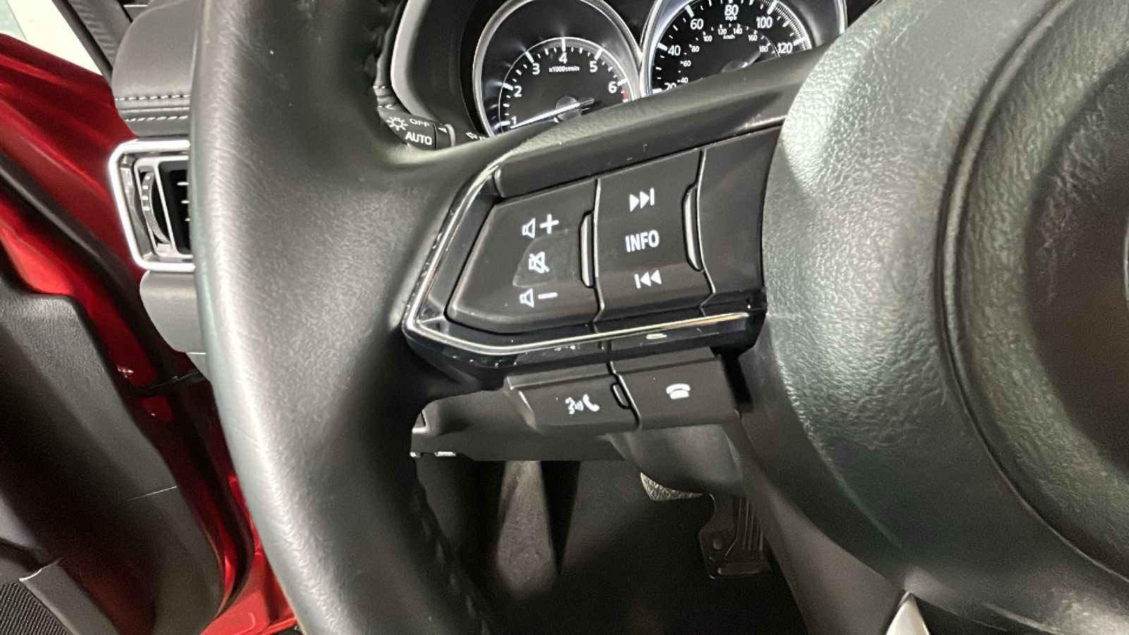 Used 2025 MAZDA CX-5 AWD 2.5 S w/ Select Package image 19