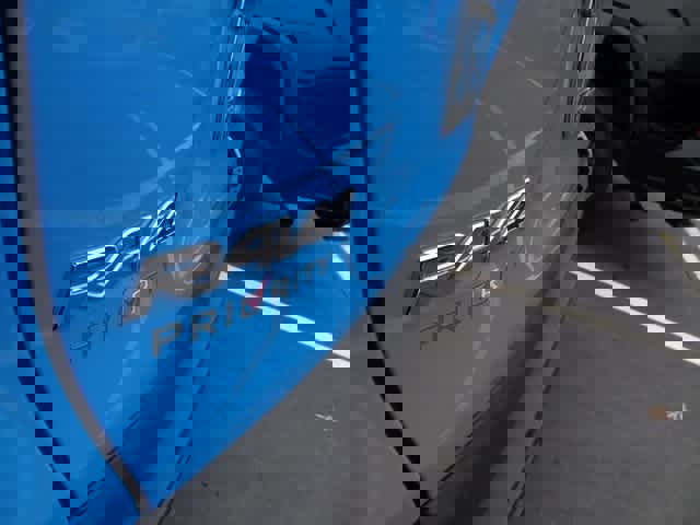 Used 2019 Toyota RAV4 LE image 8