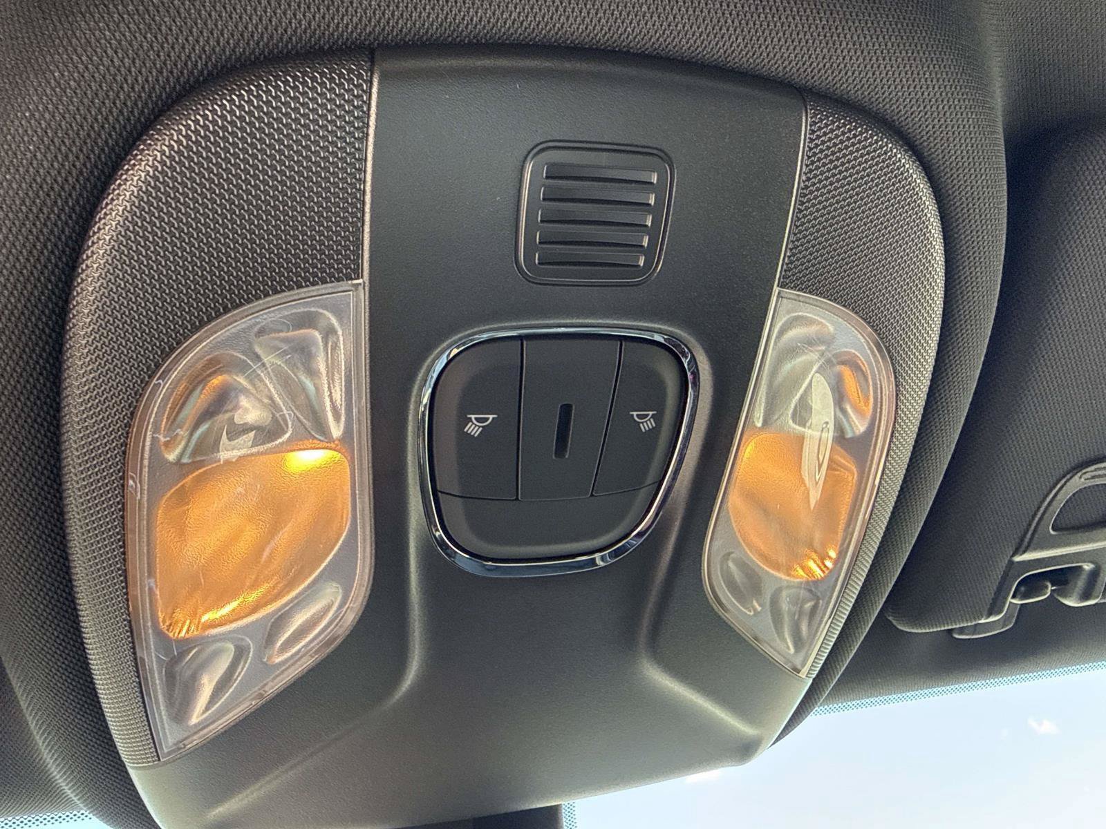 New 2026 Jeep Compass Latitude AWD/4WD image 30