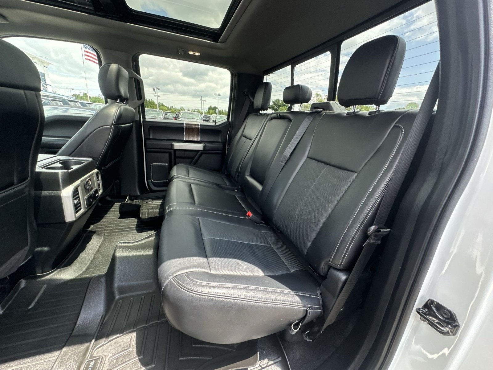 Certified 2020 Ford F150 Lariat w/ Equipment Group 502A Luxury AWD/4WD image 33