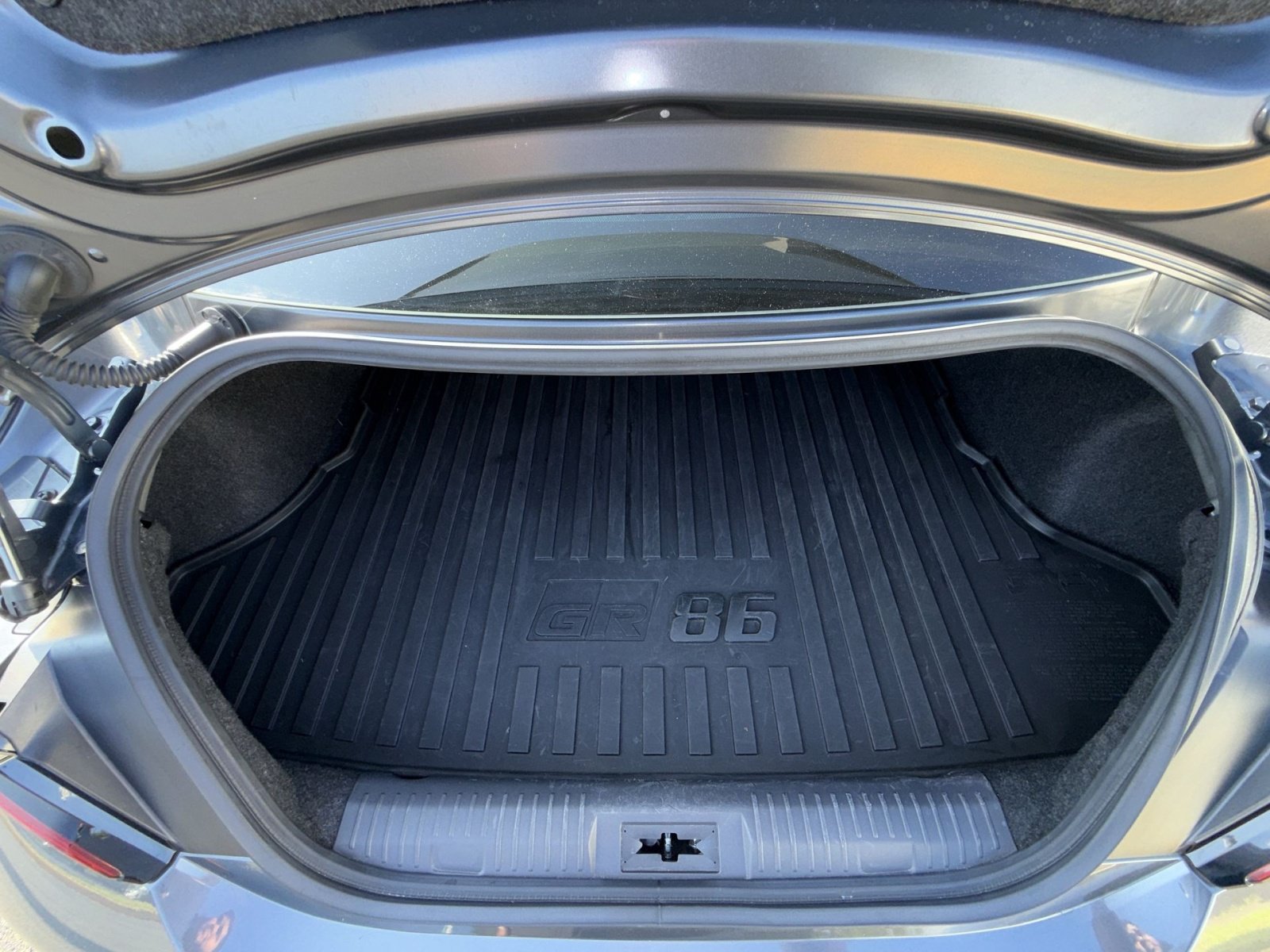 Used 2023 Toyota GR86 Premium w/ ALL Weather Mat Package (TMS) RWD image 23
