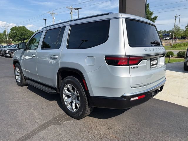 Used 2022 Jeep Wagoneer Series II AWD/4WD image 6