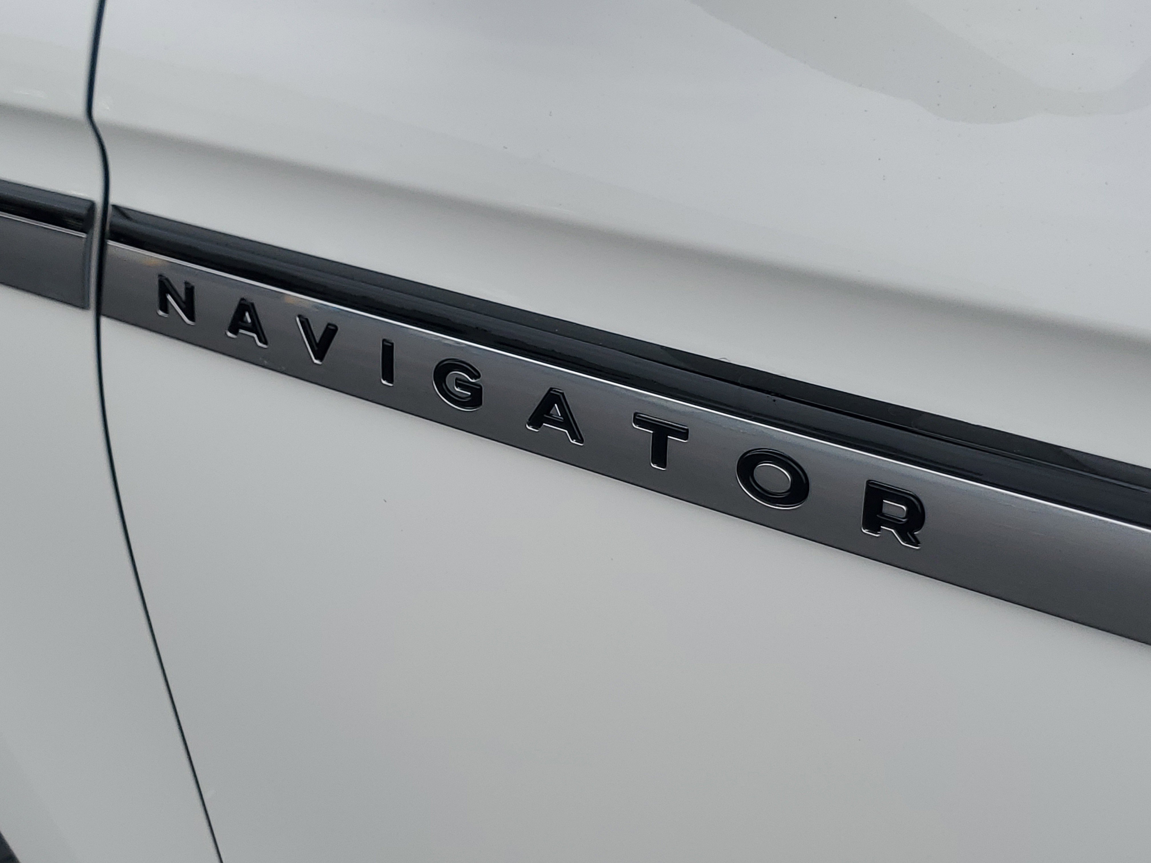 New 2026 Lincoln Navigator Reserve image 7