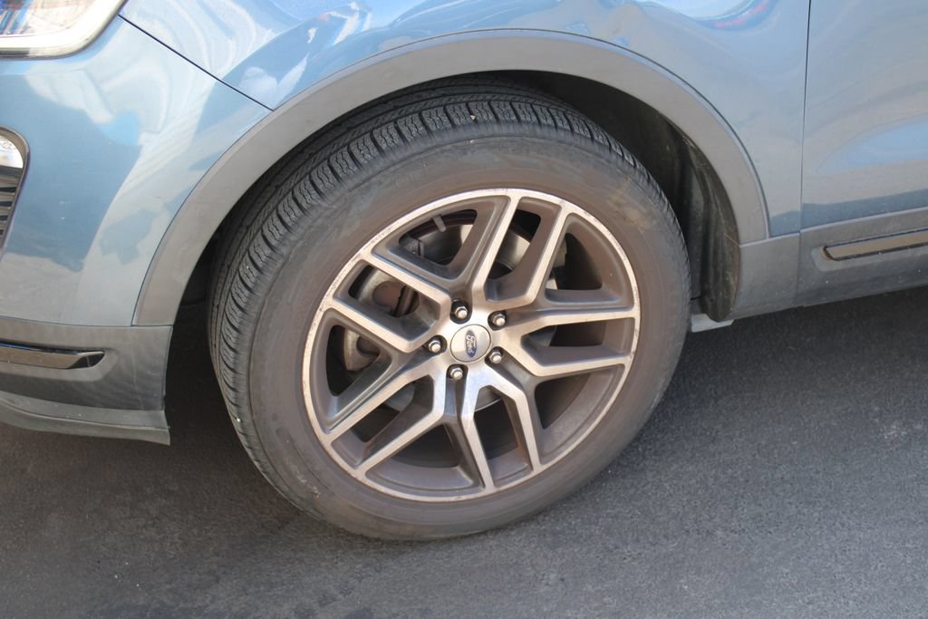 Used 2019 Ford Explorer Sport AWD/4WD image 11