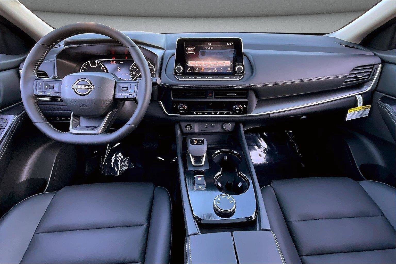 New 2026 Nissan Rogue Dark Armor AWD/4WD image 6