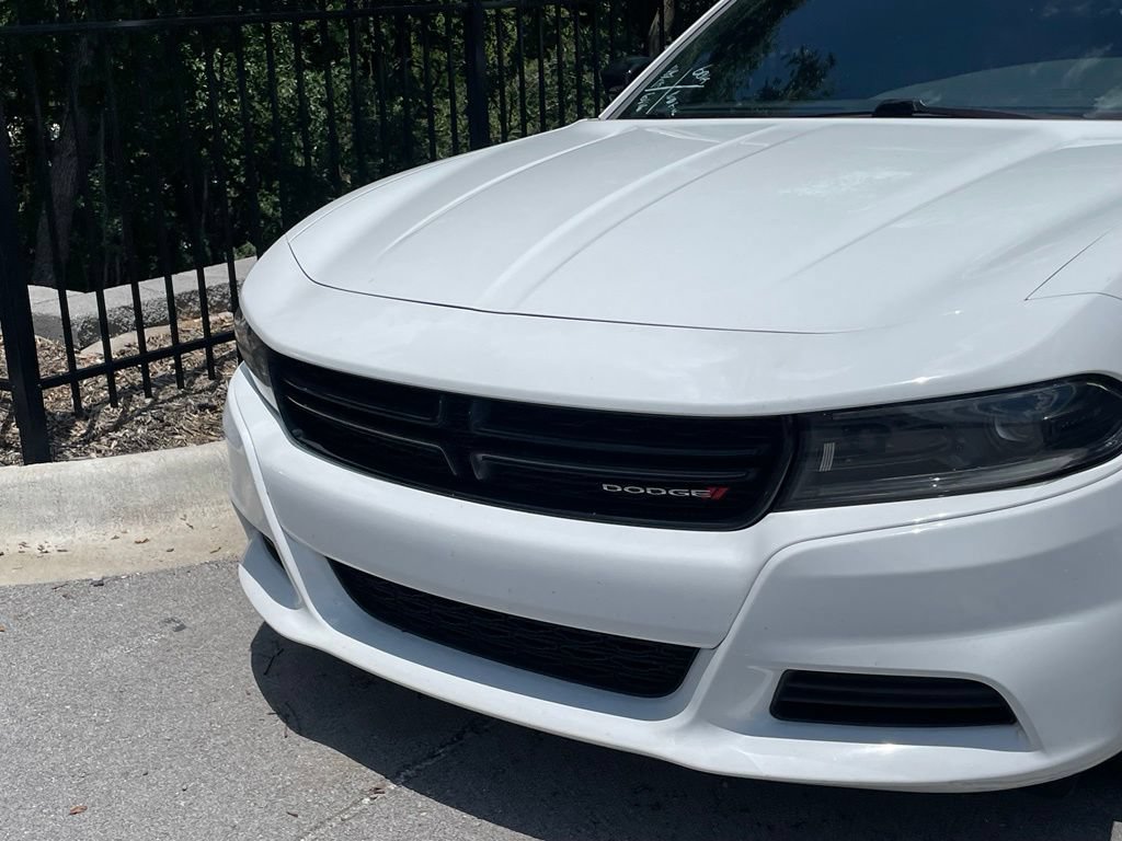 Used 2023 Dodge Charger SXT RWD image 4
