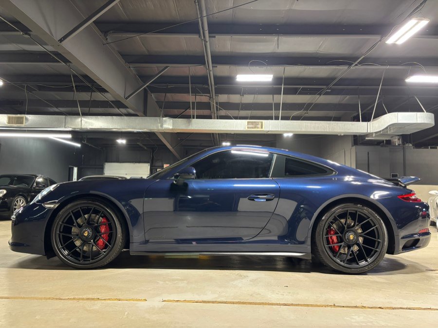 Used 2019 Porsche 911 Carrera GTS RWD image 11