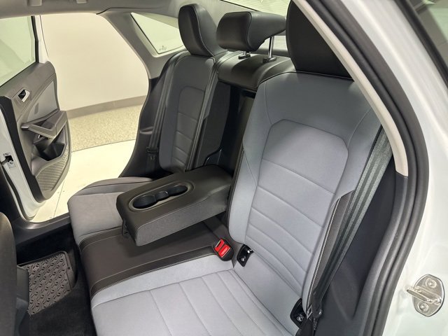Used 2025 Volkswagen Jetta SE w/ Black Wheel Package image 22