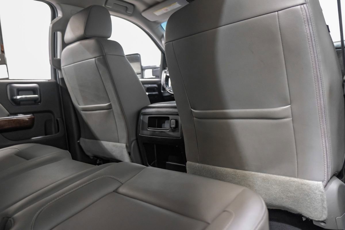 Used 2019 GMC Sierra 3500 SLT w/ Duramax Plus Package AWD/4WD image 30