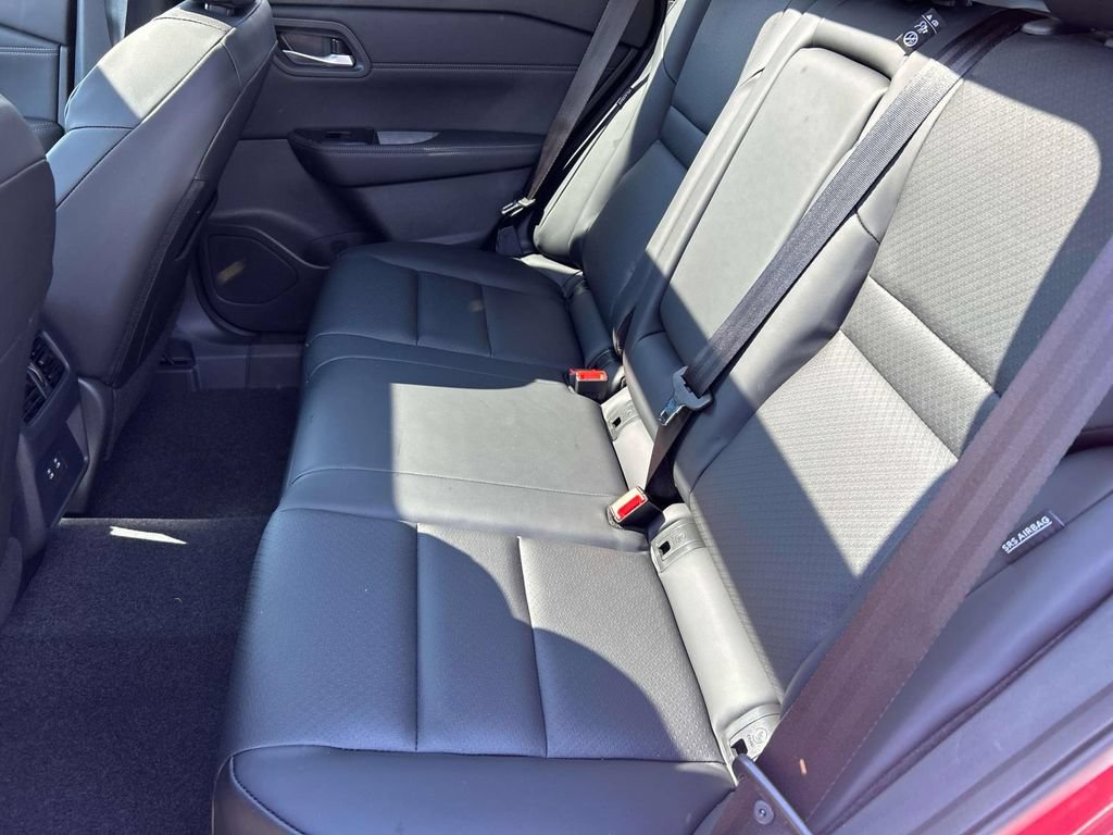New 2026 Nissan Rogue Dark Armor AWD/4WD image 18