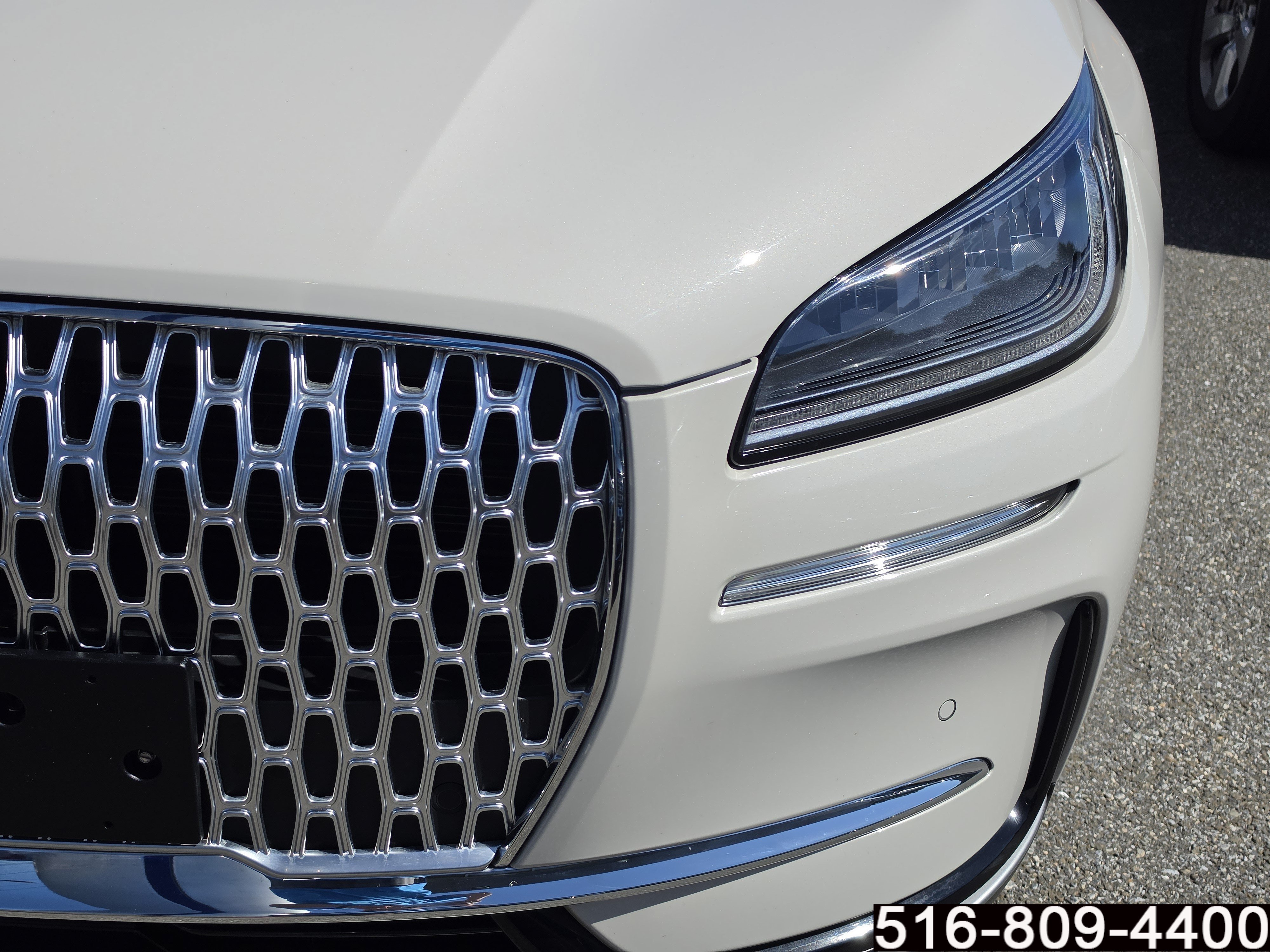Used 2023 Lincoln Corsair AWD w/ Equipment Group 101A image 11