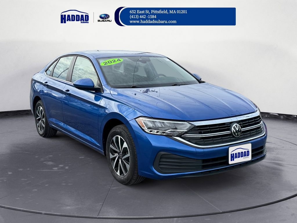 Used 2024 Volkswagen Jetta S image 8