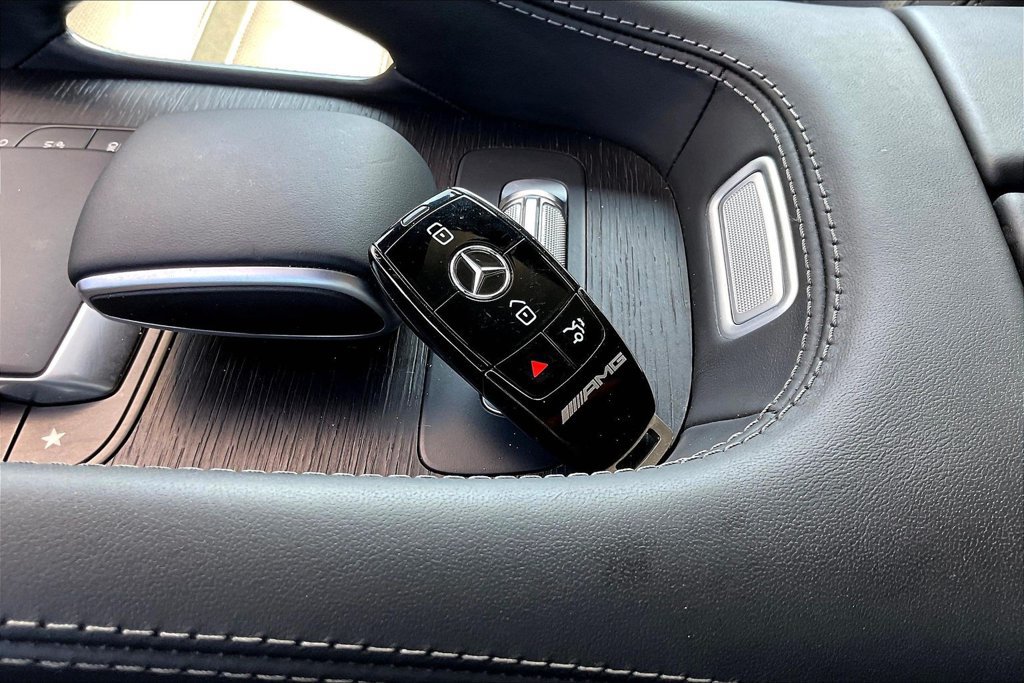 Used 2024 Mercedes-Benz GLE 53 AMG 4MATIC Coupe w/ Driver Assistance Package image 32