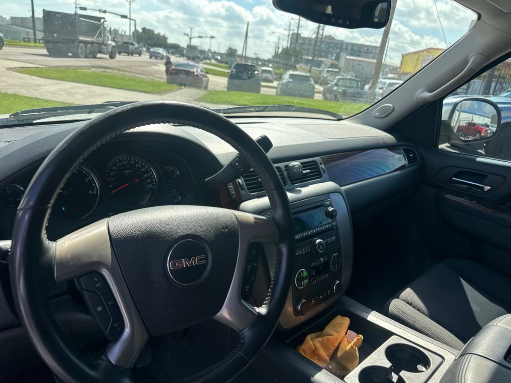 Used 2014 GMC Yukon SLE RWD image 20