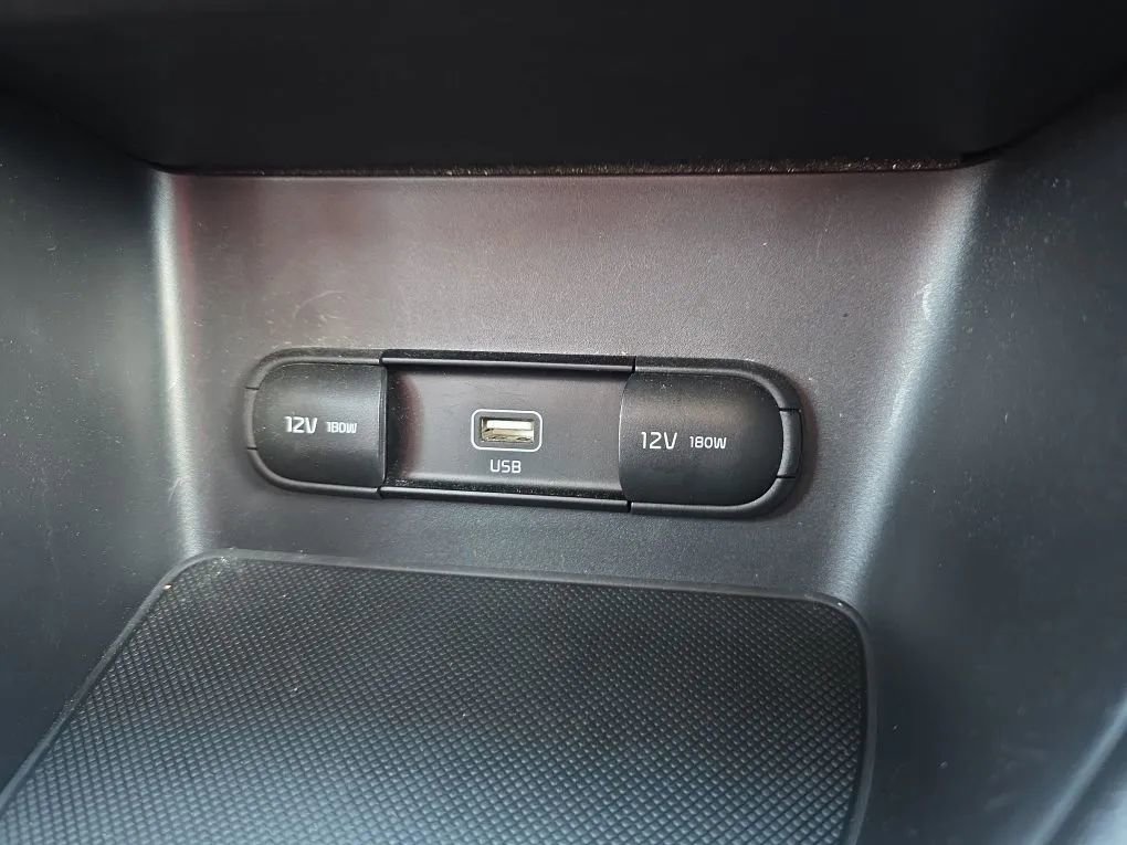 Used 2022 Kia Sportage LX image 29