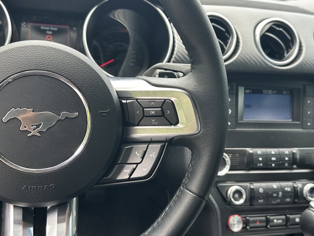 Used 2020 Ford Mustang Coupe RWD image 27