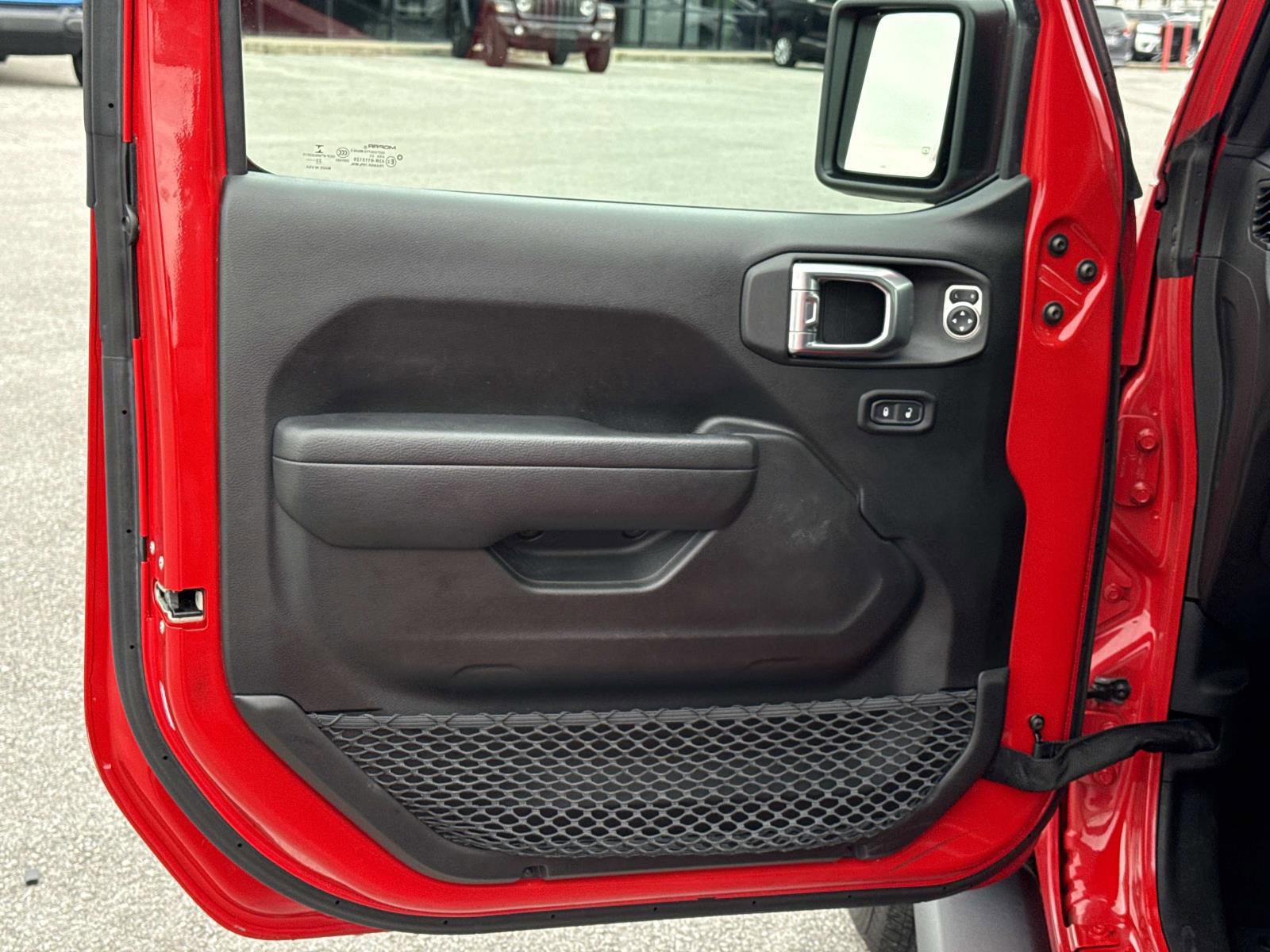 Certified 2022 Jeep Gladiator Sport image 19