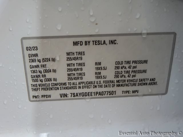 Used 2023 Tesla Model Y Long Range AWD/4WD image 30