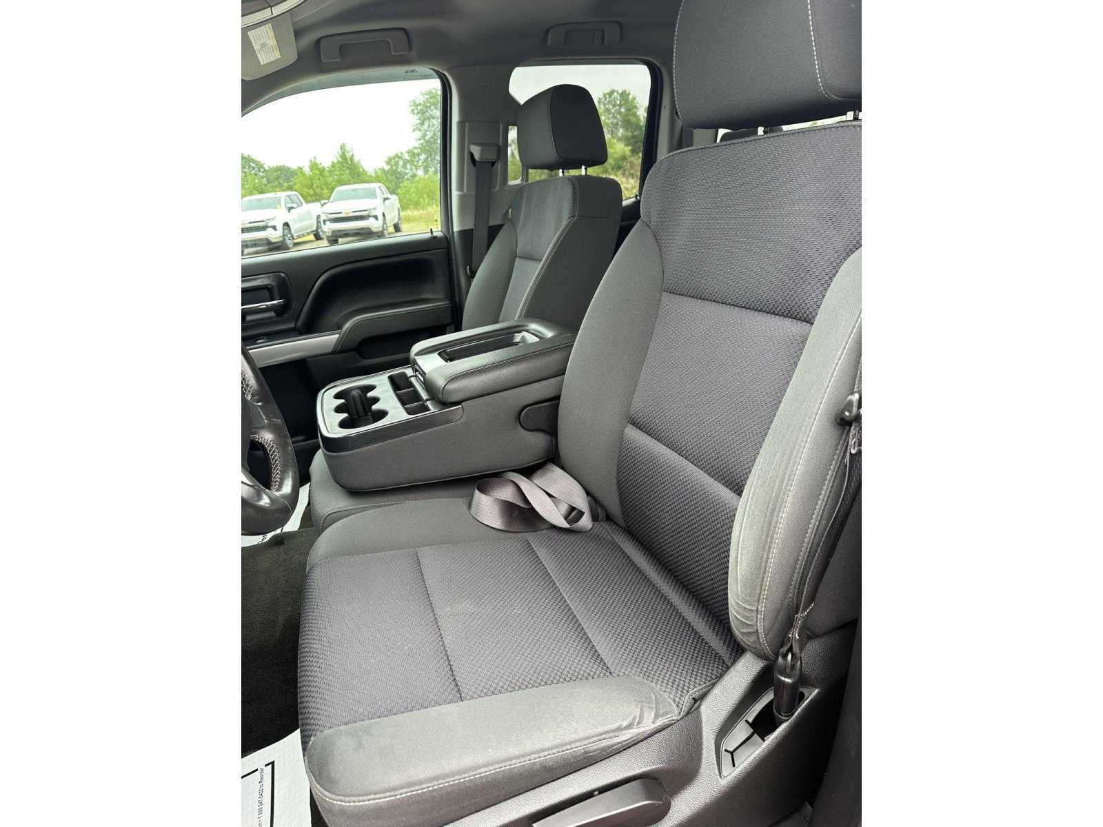 Used 2017 Chevrolet Silverado 1500 LT AWD/4WD image 54