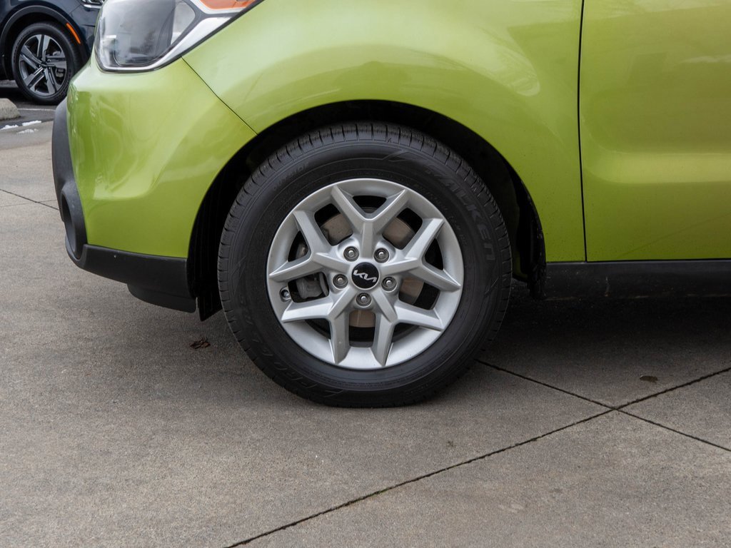 Used 2016 Kia Soul image 25