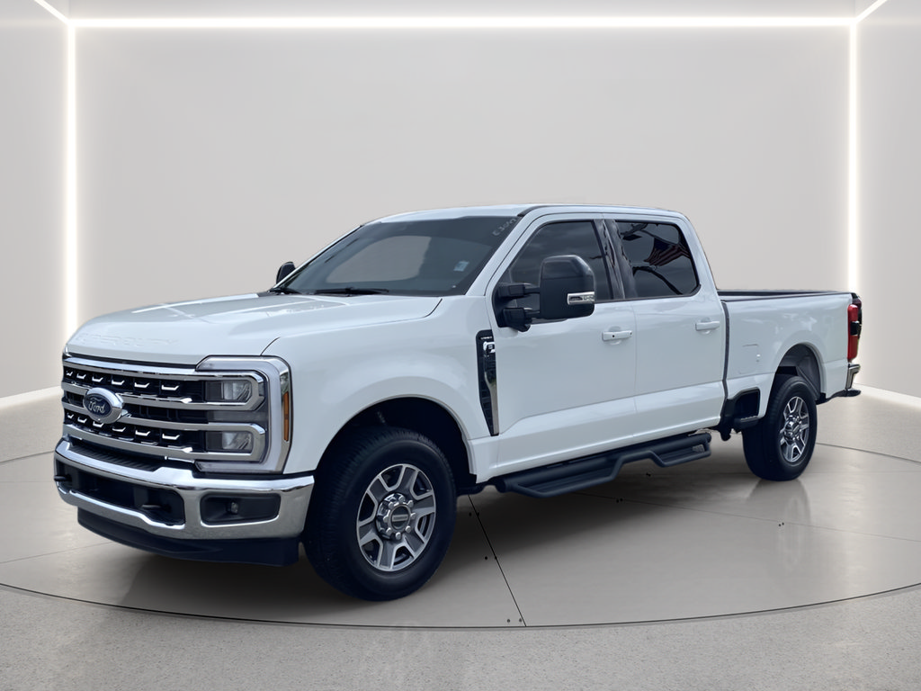 Used 2026 Ford F350 Lariat RWD image 1