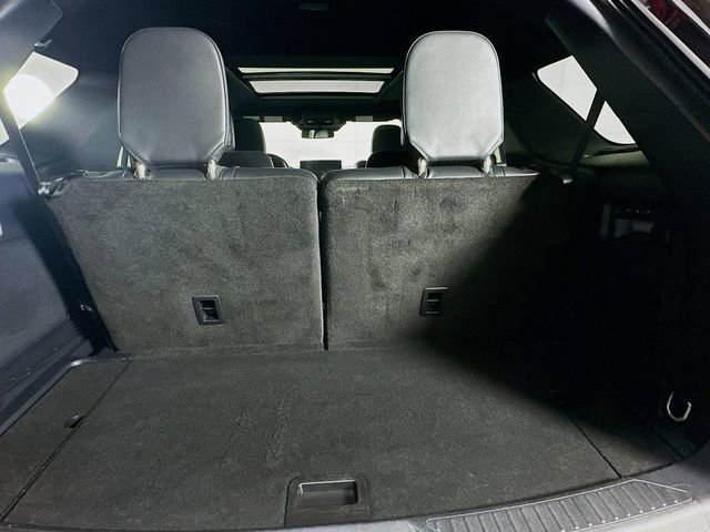 Used 2025 Ford Explorer ST image 28