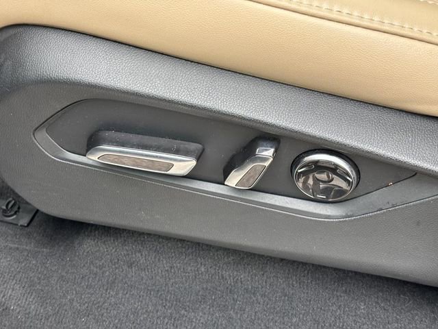 Used 2023 Acura MDX SH-AWD w/ Technology Package image 21