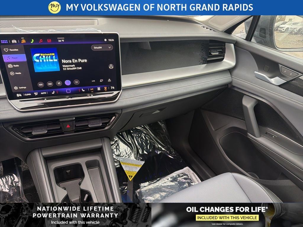 New 2026 Volkswagen Tiguan SE image 17