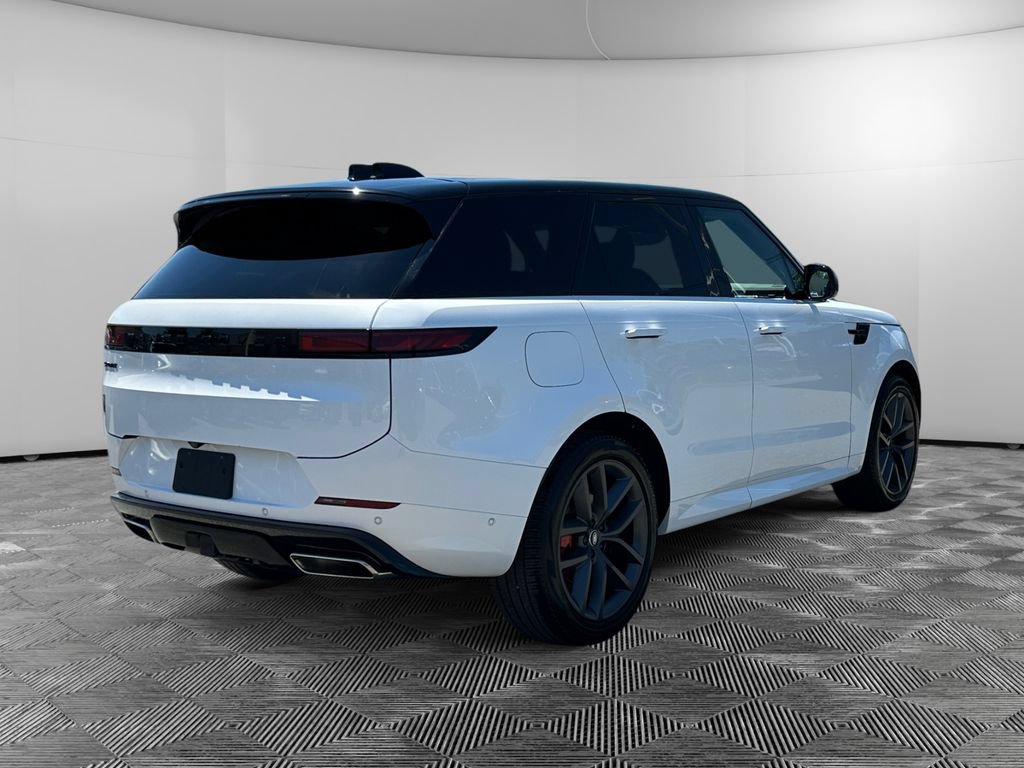 Used 2024 Land Rover Range Rover Sport Dynamic SE AWD/4WD image 5