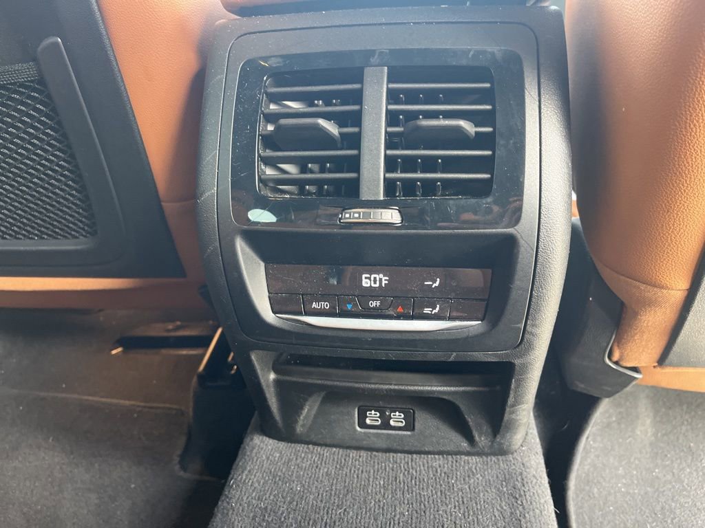 Used 2022 BMW X3 sDrive30i w/ Premium Package 2 (ZPA) image 10