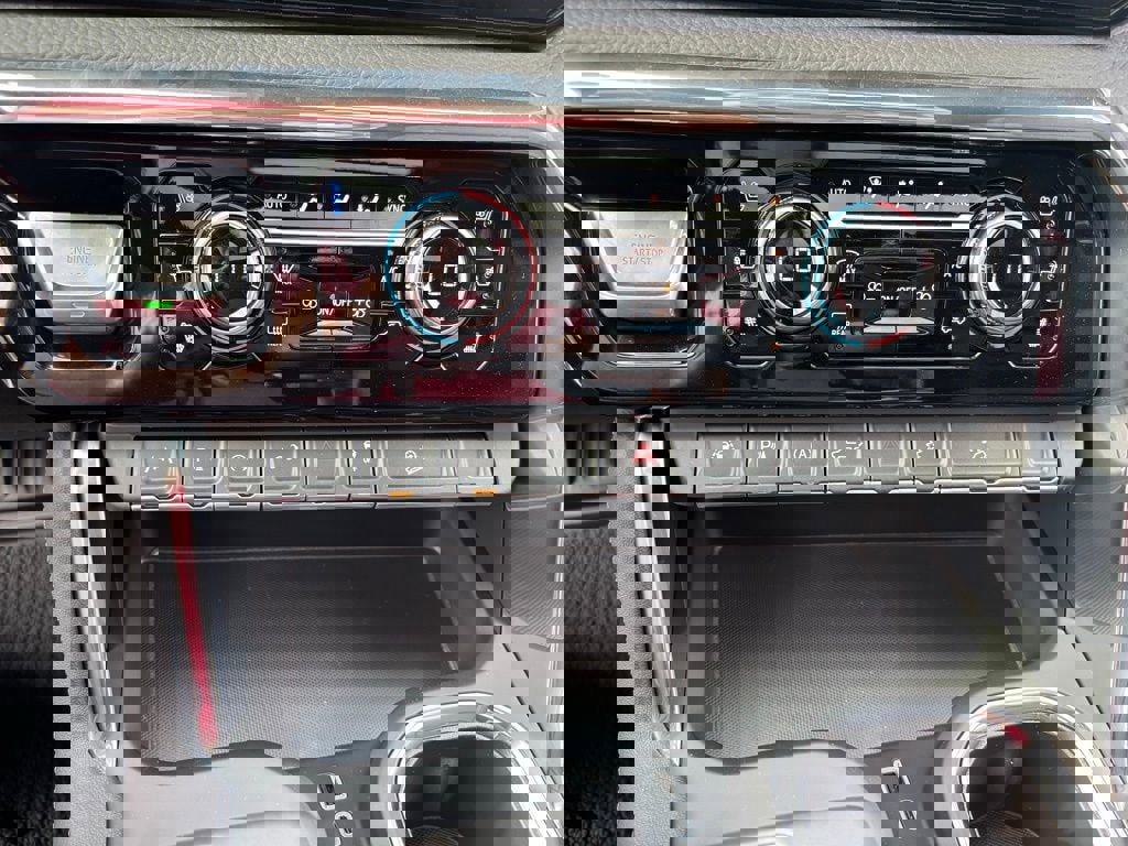 New 2026 GMC Sierra 1500 Denali w/ Denali Reserve Package image 28