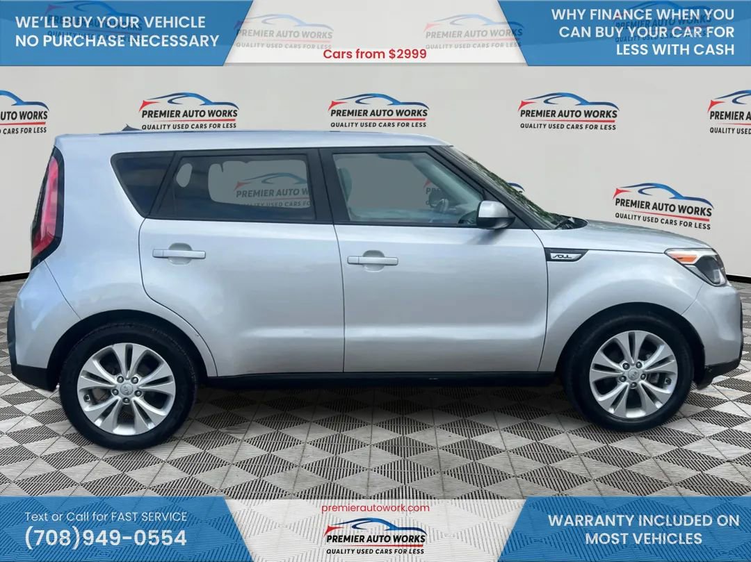Used 2015 Kia Soul + FWD image 8