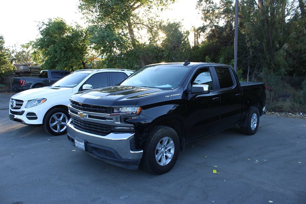 Used 2020 Chevrolet Silverado 1500 LT w/ All-Star Edition RWD image 3