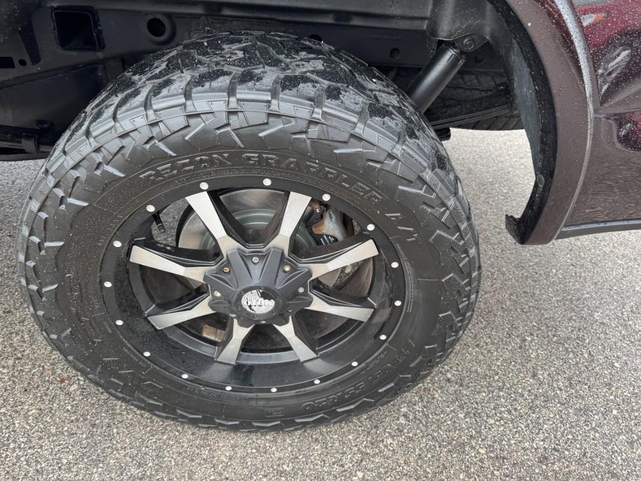 Used 2019 Ford F150 XLT w/ Equipment Group 302A Luxury image 7