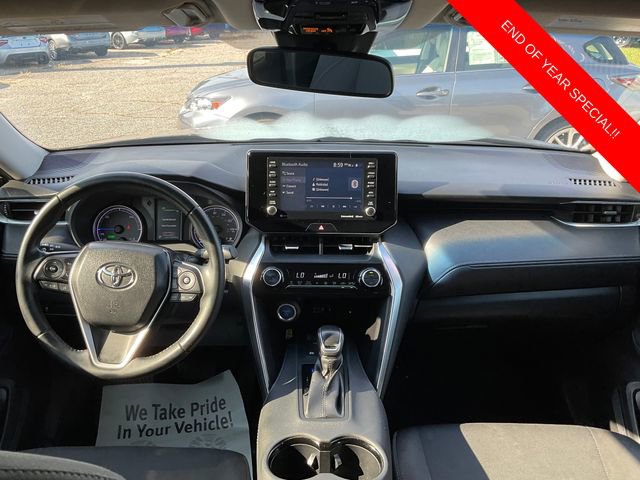 Used 2021 Toyota Venza LE image 14