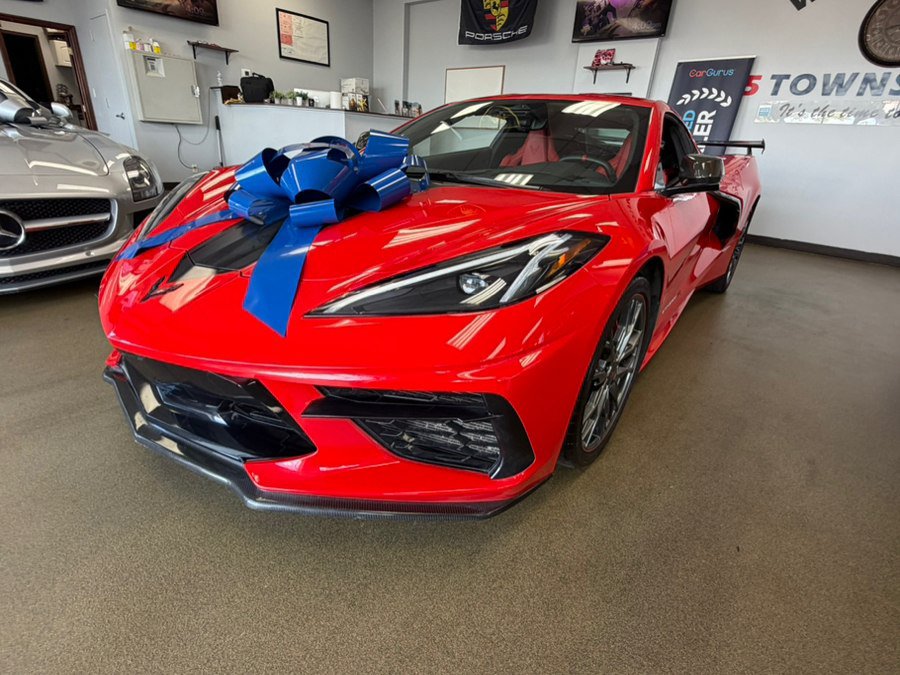 Used 2024 Chevrolet Corvette Stingray Coupe RWD image 11