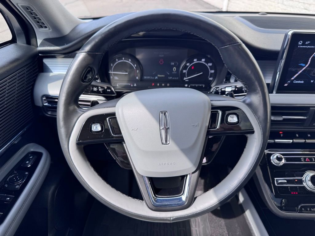 Used 2022 Lincoln Corsair AWD w/ Premium Package image 14