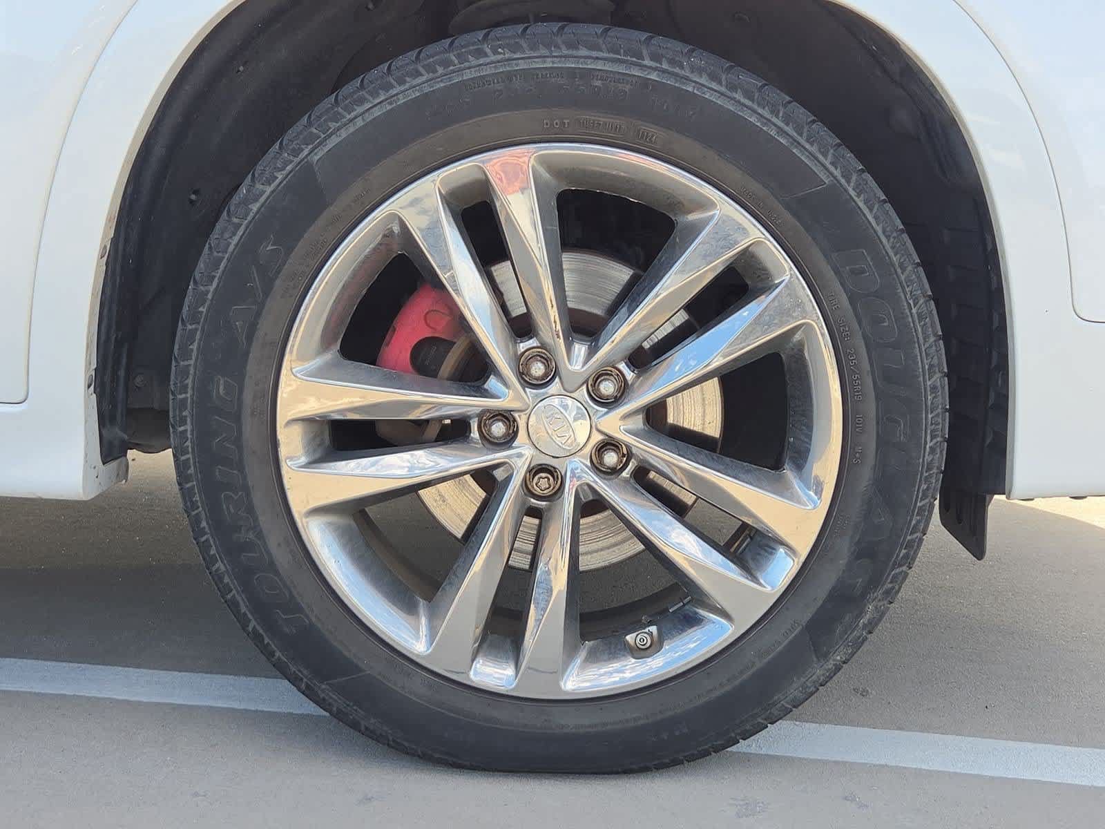 Used 2014 Kia Sorento SX w/ 3rd Row Package FWD image 13