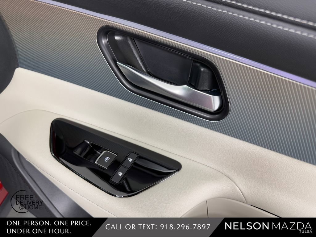 Used 2025 Nissan Murano SL image 45