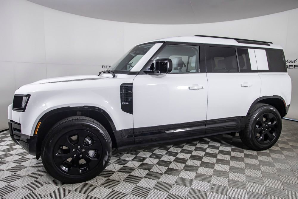 Used 2026 Land Rover Defender 110 X-Dynamic SE image 10