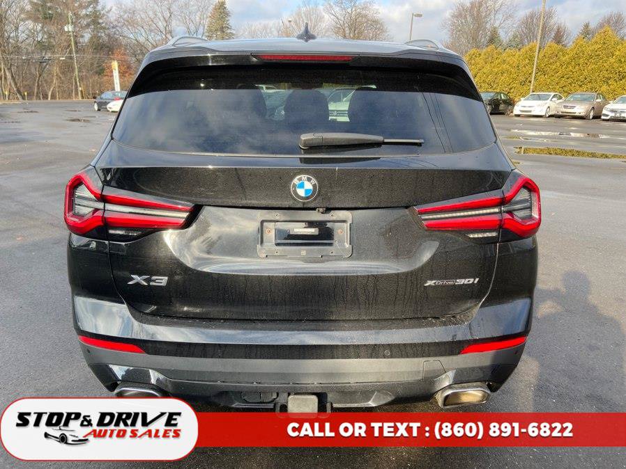 Used 2022 BMW X3 xDrive30i w/ Premium Package AWD/4WD image 4