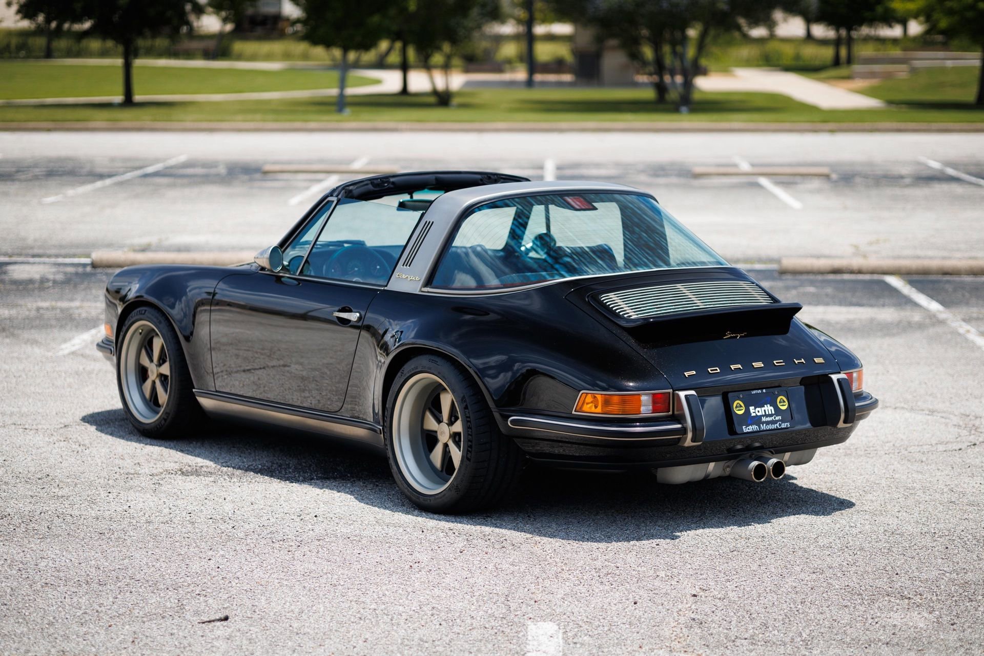 Used 1992 Porsche 911 Targa RWD image 12