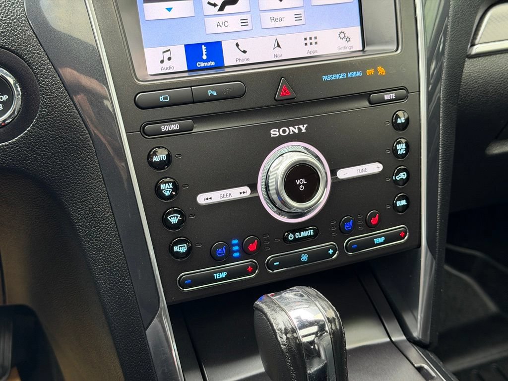 Used 2019 Ford Explorer Sport w/ Equipment Group 401A AWD/4WD image 14