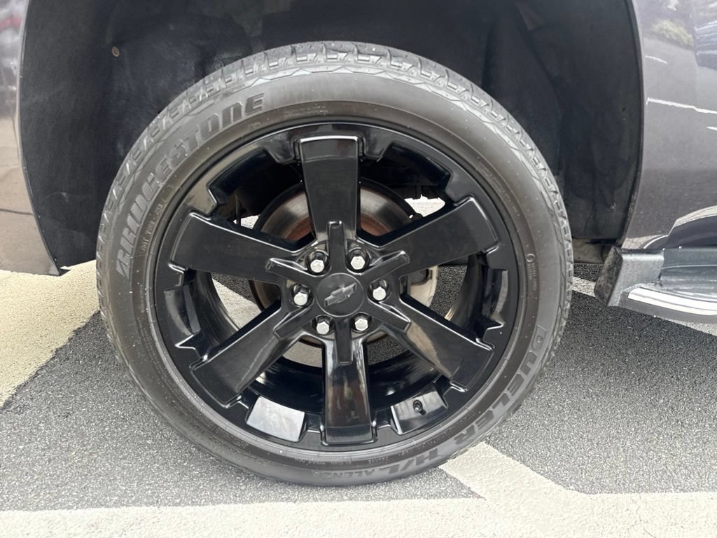 Used 2016 Chevrolet Tahoe LTZ AWD/4WD image 9