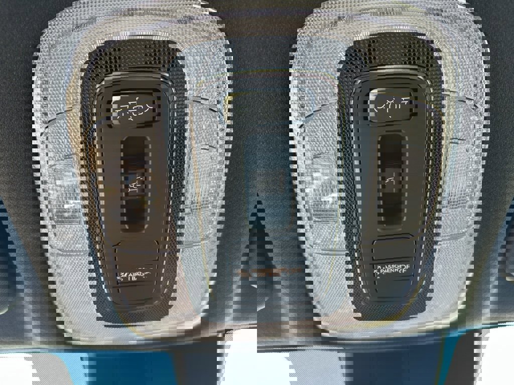 New 2026 Hyundai Elantra SEL Sport Premium image 24