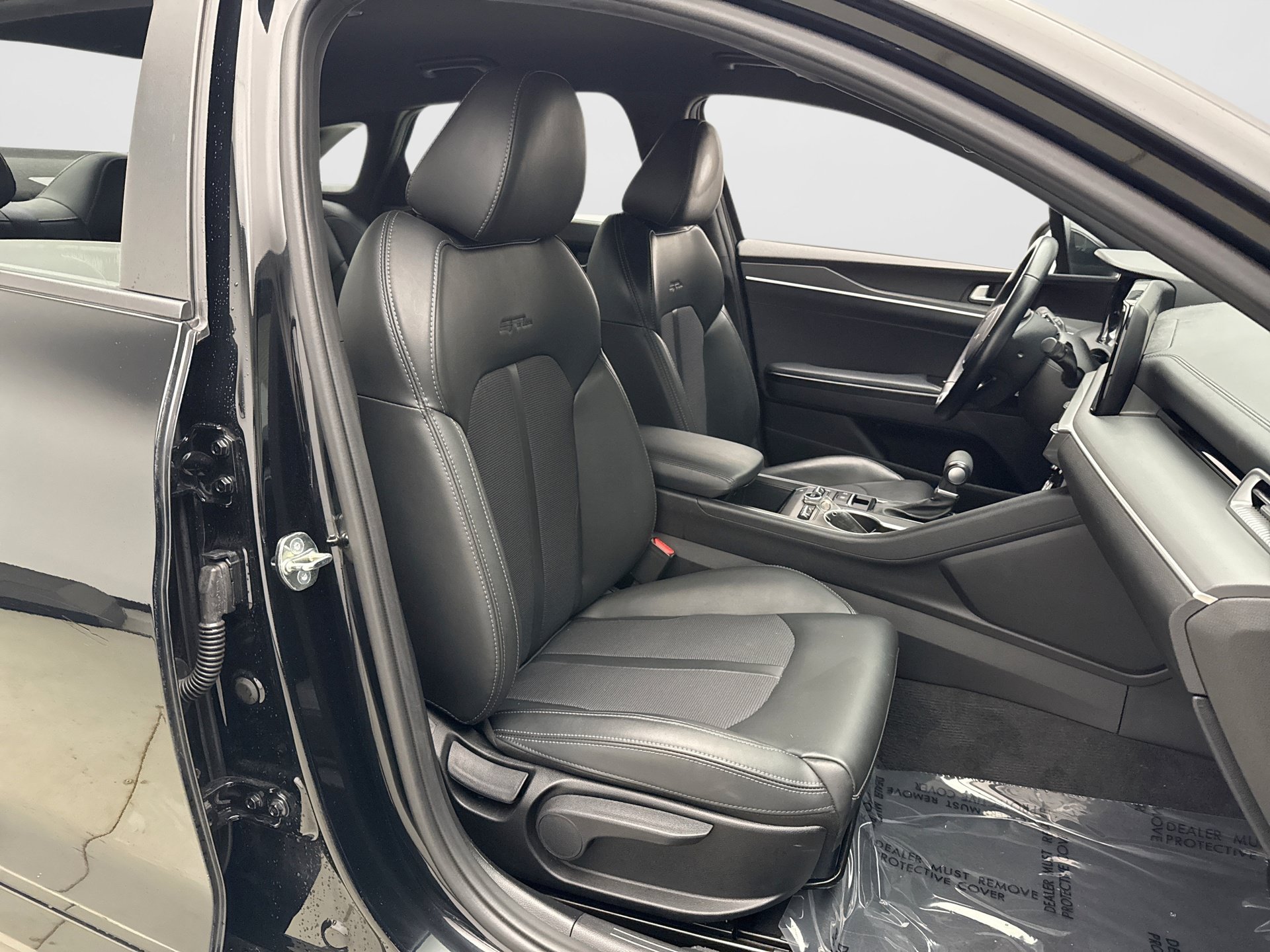 Used 2024 Kia K5 GT-Line w/ GT-Line Premium Package FWD image 17